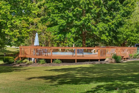 $474,900 | 102 Arrowood Drive, Cottontown, TN 37048