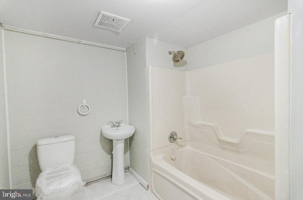 2 Vista Road Reading, PA 19610 - Photo 12 of 19 Gallery Image 12