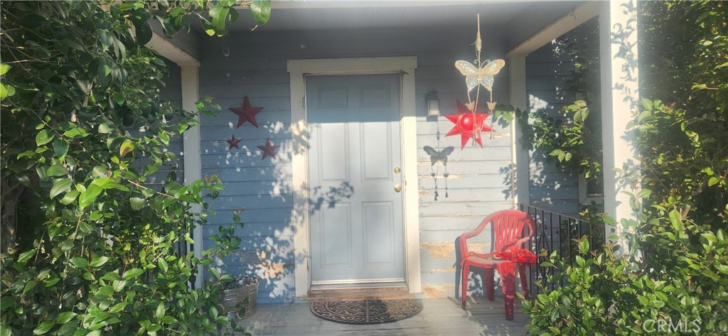 245 North 3rd Street Shandon, CA 93461 - Photo 2 of 21