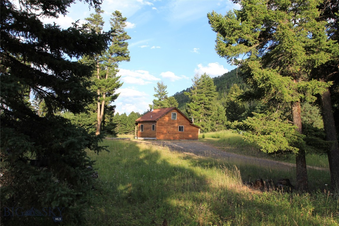 472 Rock Creek Road Emigrant, MT 59027 - Photo 9 of 39 Gallery Image 9