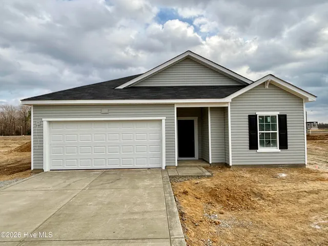 $318,900 | 102 Rubyfield Court, Fremont, NC 27830
