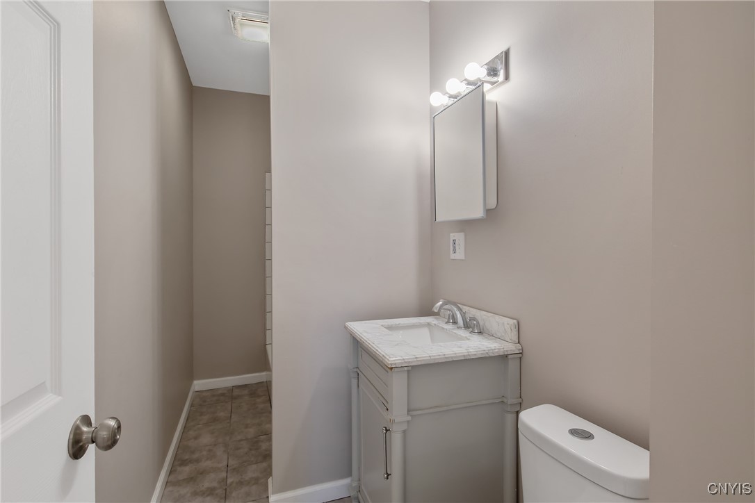 214 Rowland Street Syracuse, NY 13204 - Photo 28 of 45 Second Floor Bathroom