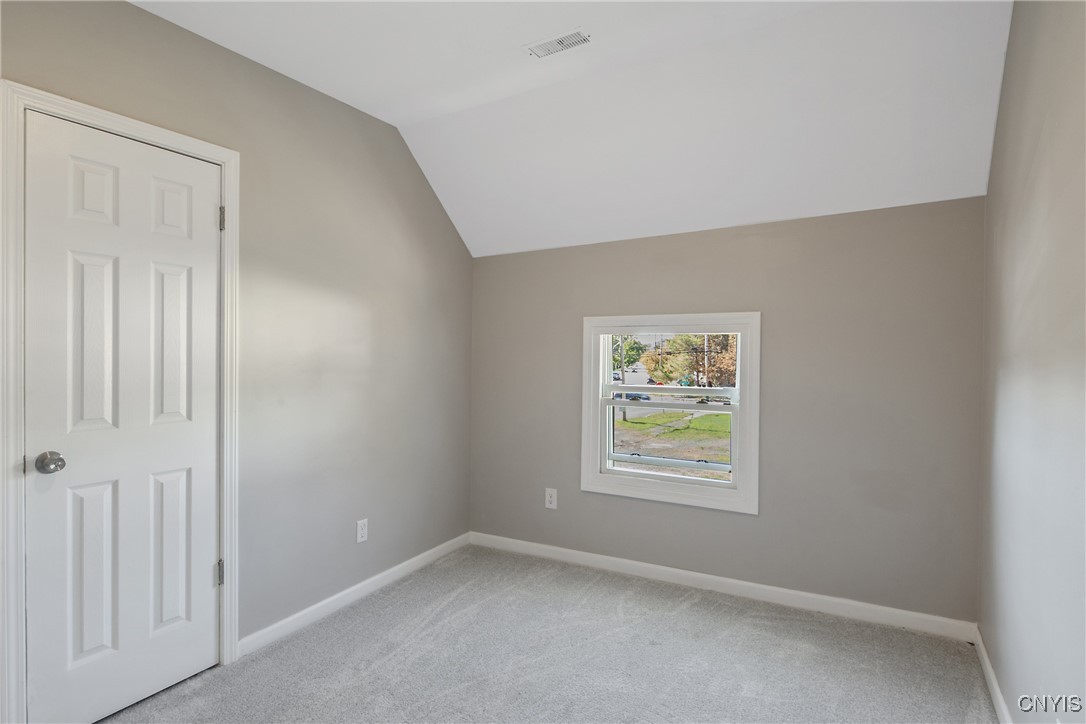 214 Rowland Street Syracuse, NY 13204 - Photo 30 of 45 Second Floor