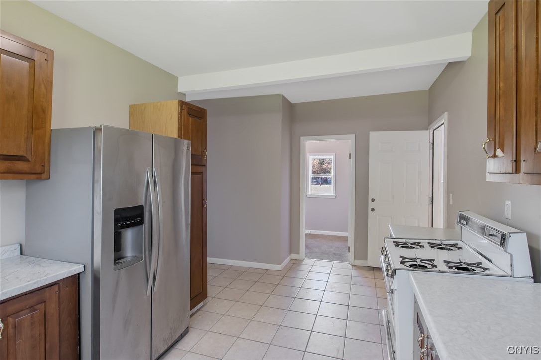 214 Rowland Street Syracuse, NY 13204 - Photo 10 of 45 First Floor Kitchen