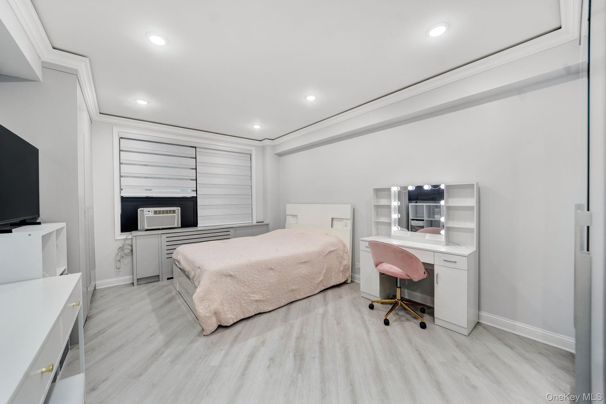 98-25 64th Road, Unit 2B Queens, NY 11374 - Photo 16 of 25