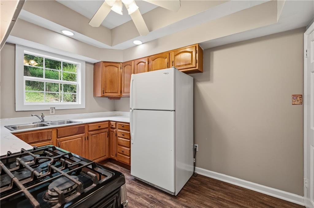 2329 Hazelton Street Pittsburgh, PA 15214 - Photo 11 of 27 Gallery Image 11