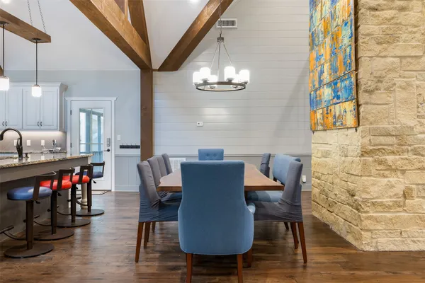 $2,495,000 | 17042 Highway 21, Grapeland, TX 75844