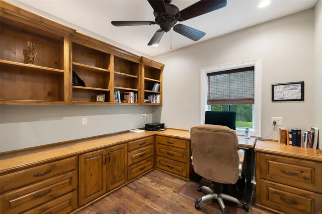 $2,495,000 | 17042 Highway 21, Grapeland, TX 75844