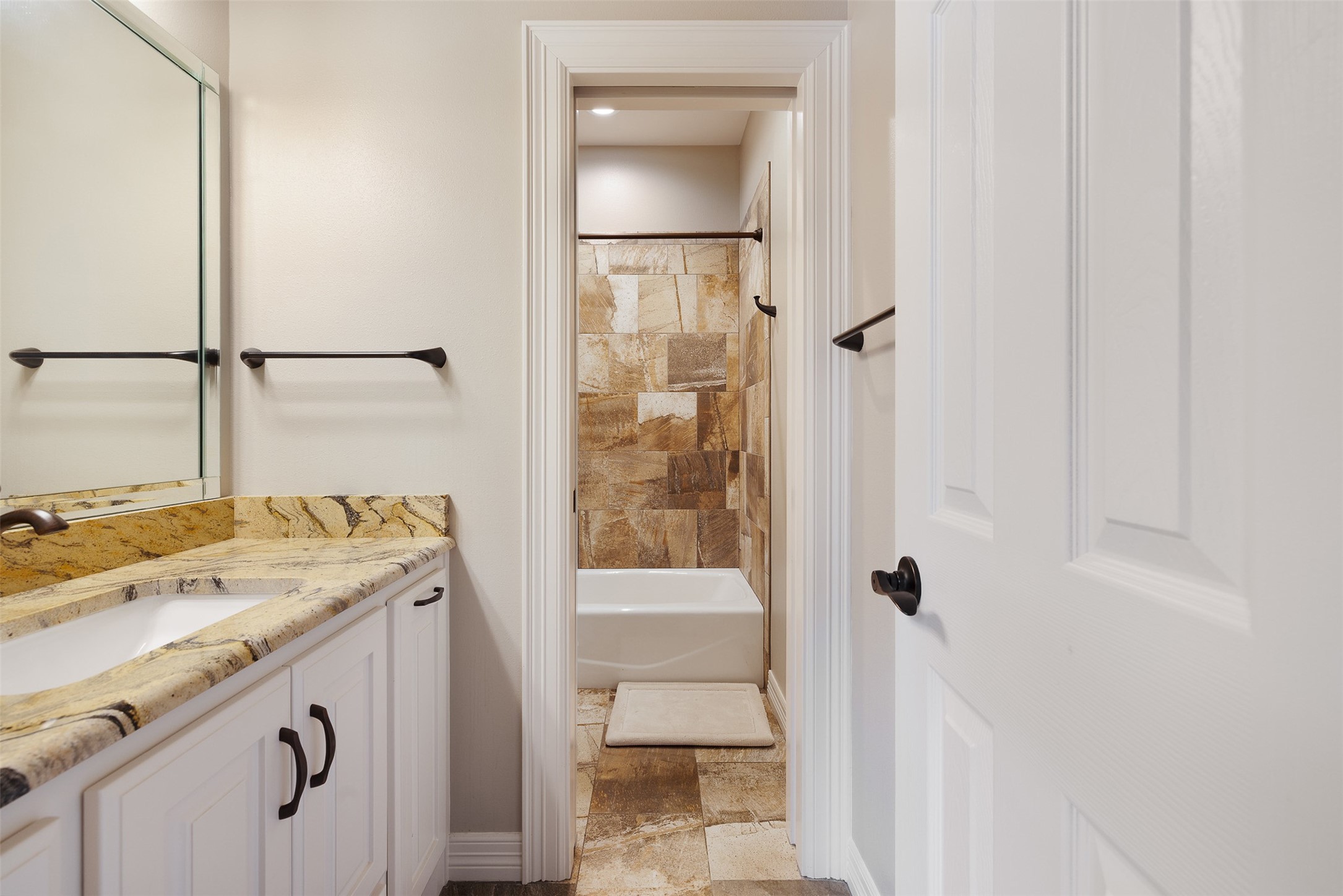 17042 Highway 21 Grapeland, TX 75844 - Photo 28 of 47