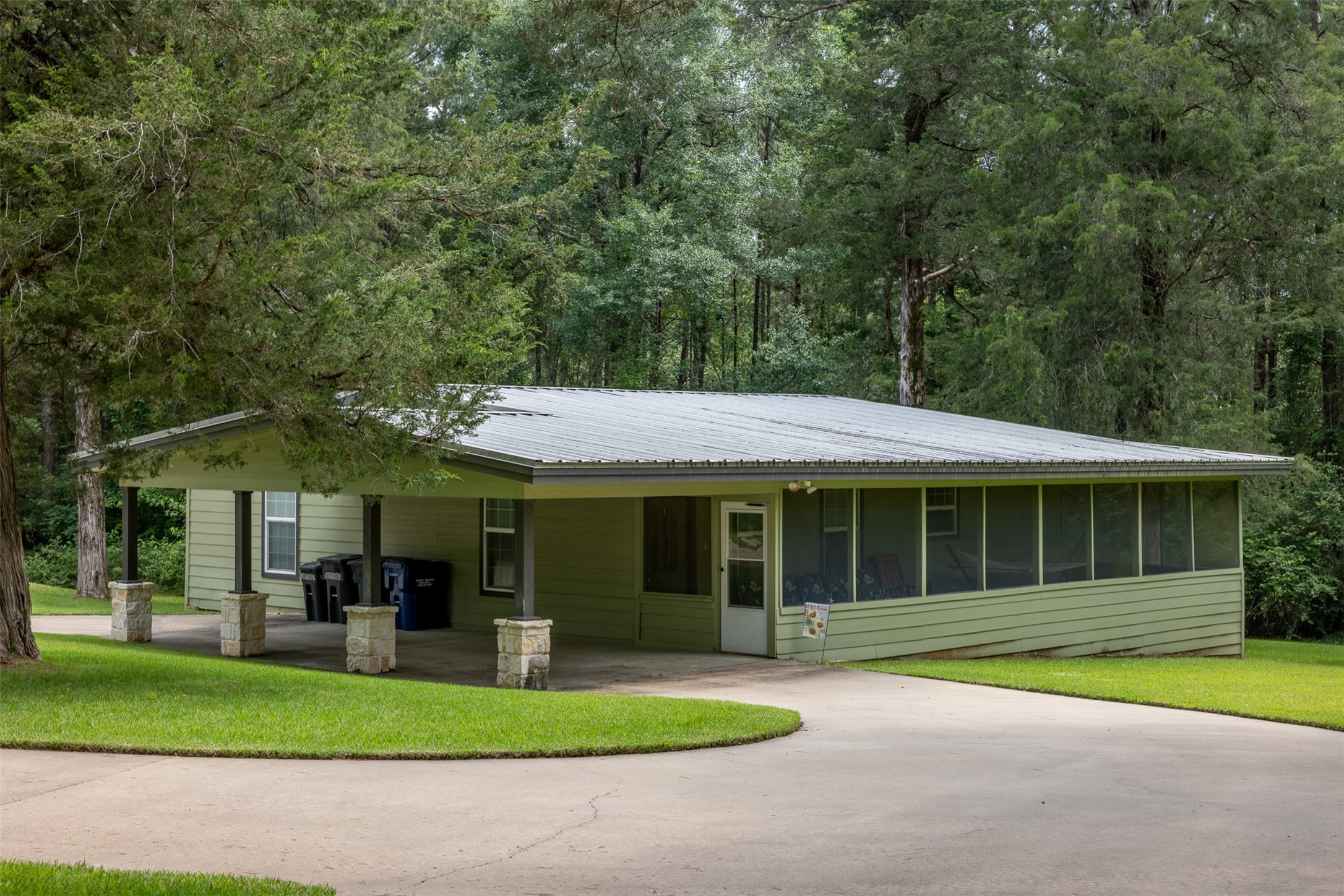 17042 Highway 21 Grapeland, TX 75844 - Photo 41 of 47