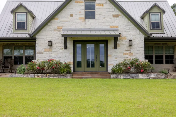 $2,495,000 | 17042 Highway 21, Grapeland, TX 75844