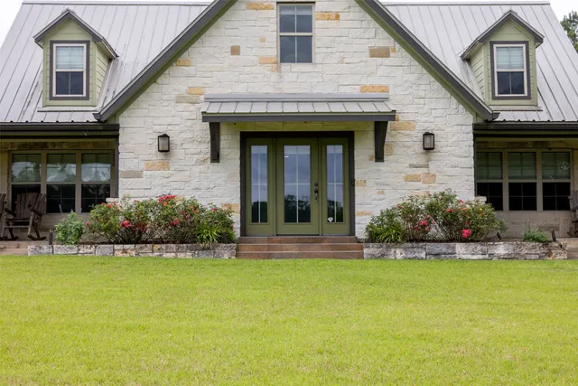$2,495,000 | 17042 Highway 21, Grapeland, TX 75844