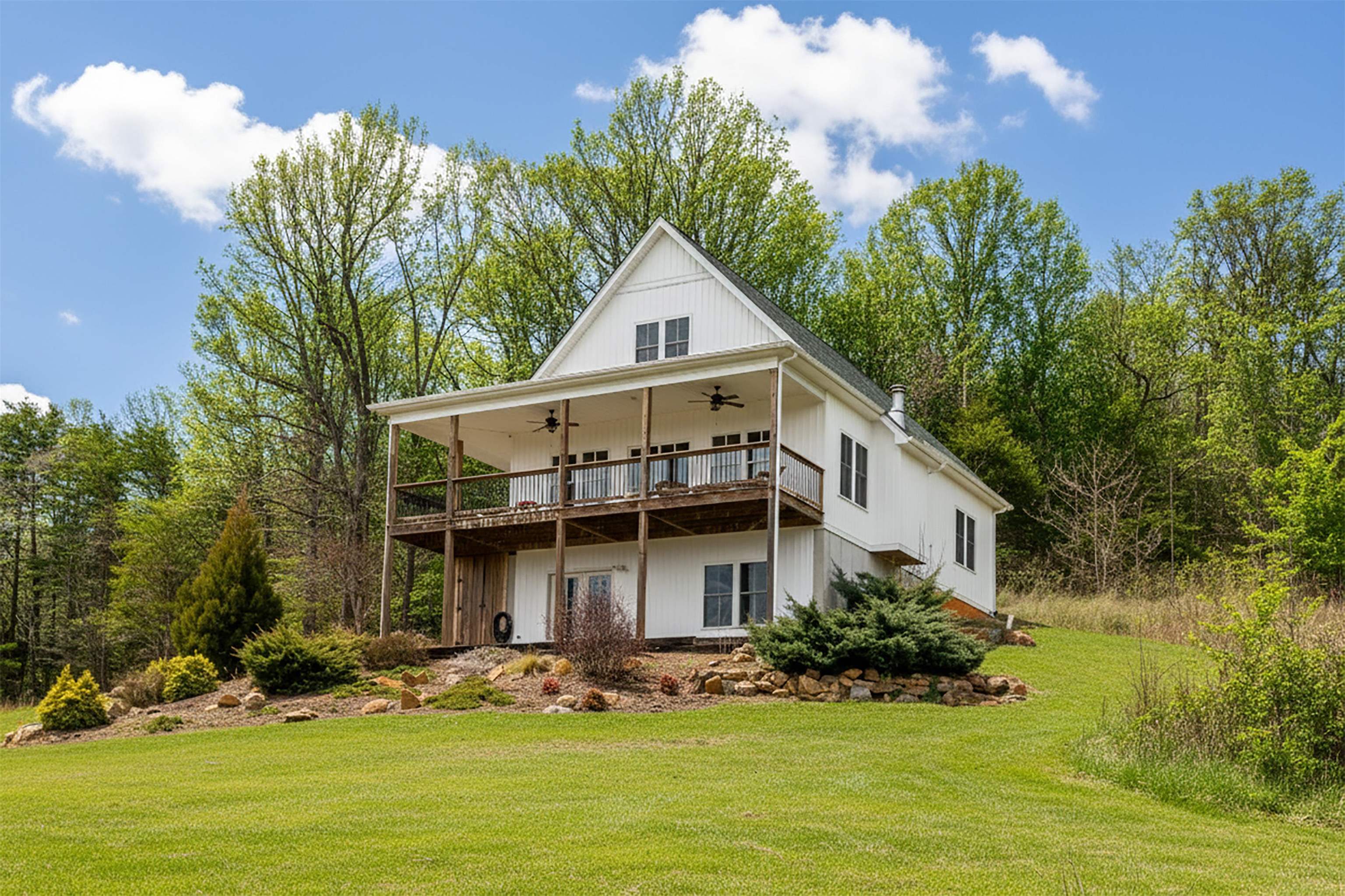 516 Slapp Creek Road Amherst, VA 24521 - Photo 5 of 75