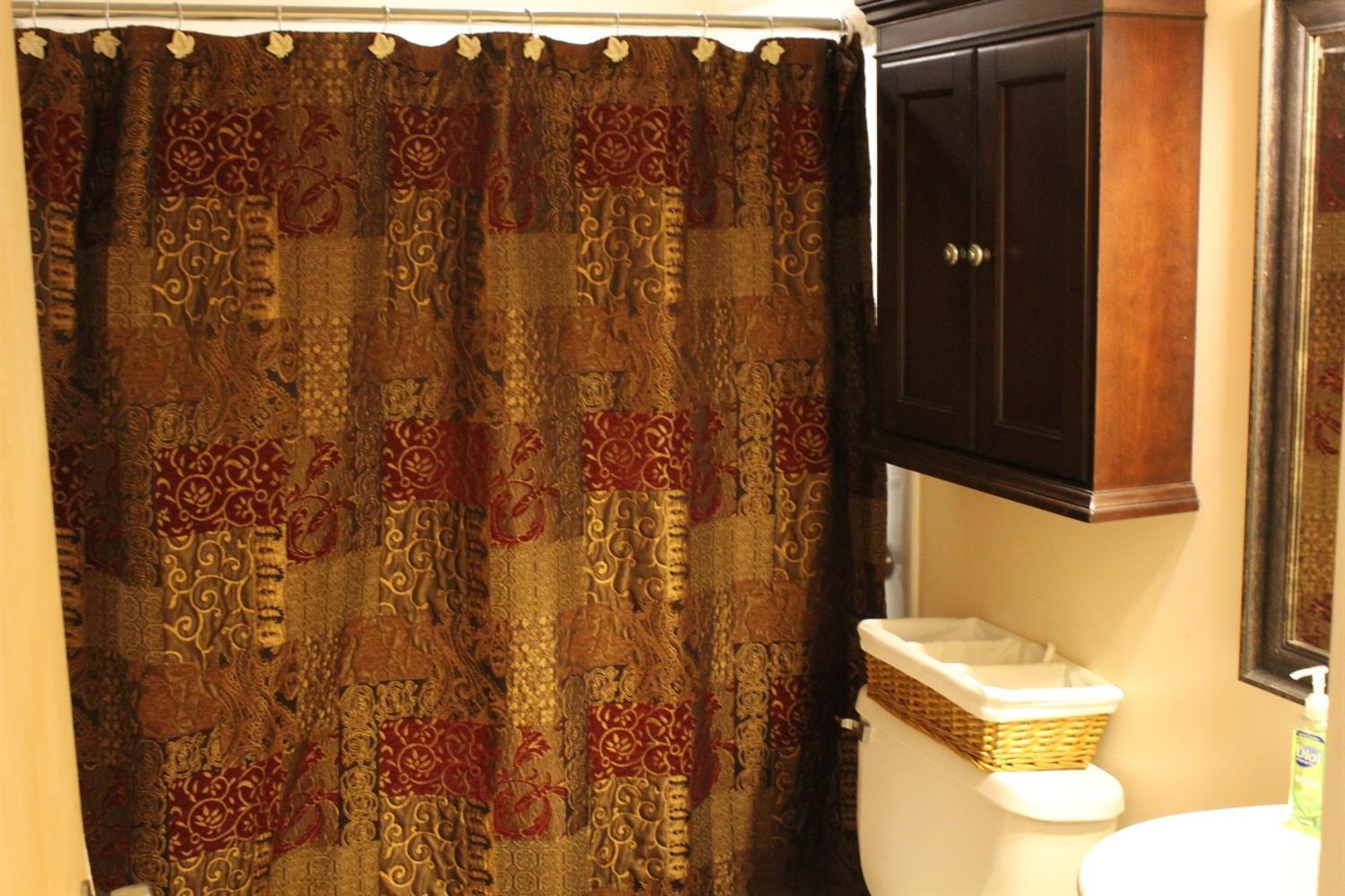 6998 Hearne Road Cincinnati, OH 45248 - Photo 28 of 44