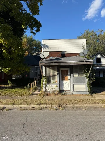 $29,900 | 1618 Liberty Avenue, Terre Haute, IN 47807