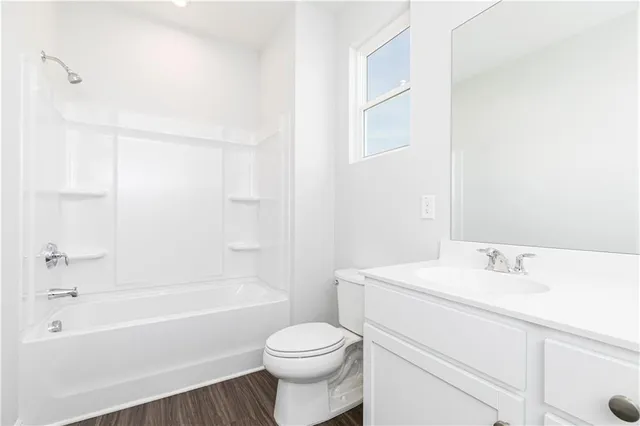 $409,990 | 322 Chattahoochee Circle, Locust Grove, GA 30248