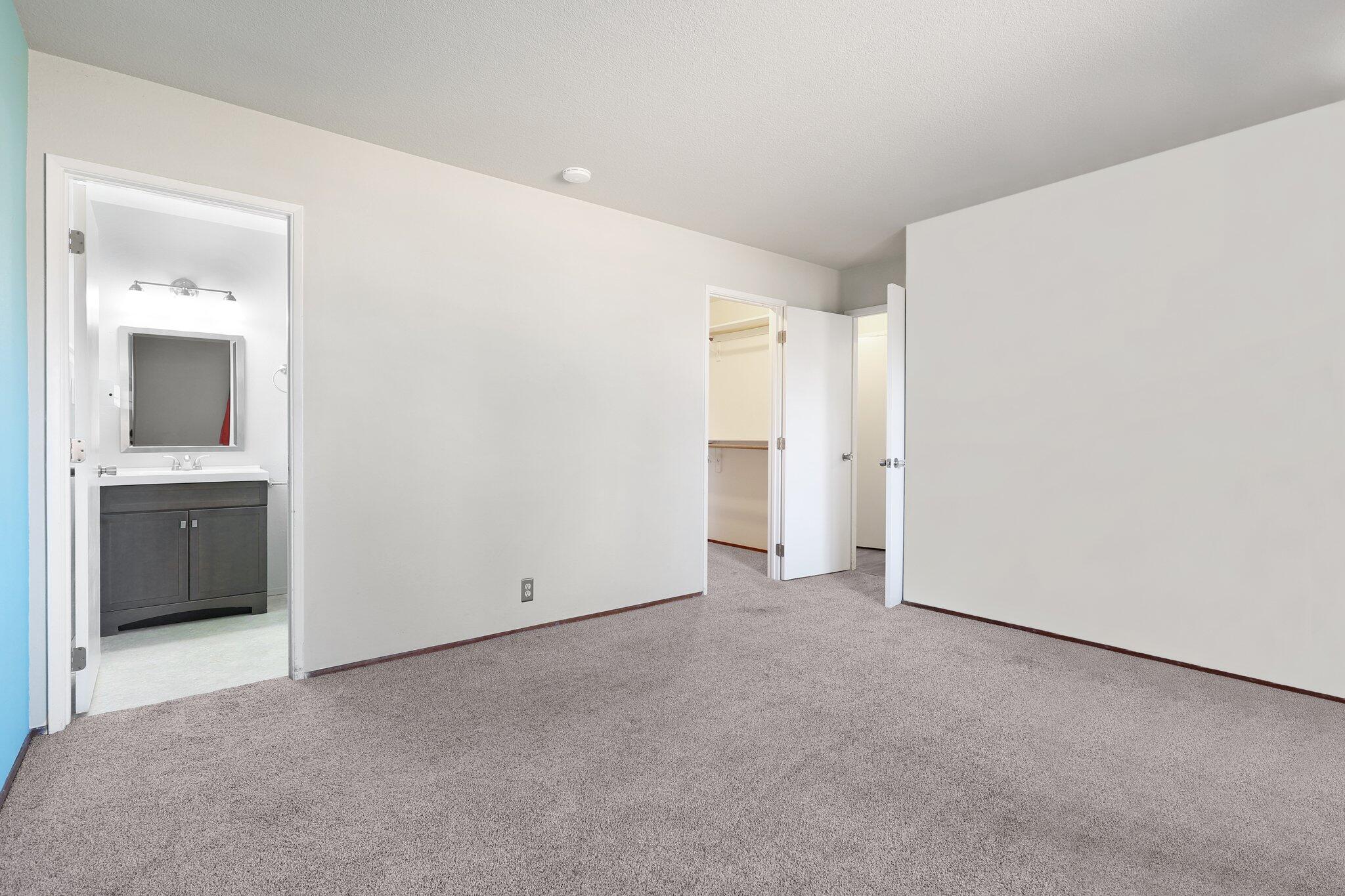 2670 Marvin Trail Redding, CA 96001 - Photo 15 of 27 Master Bedroom 1