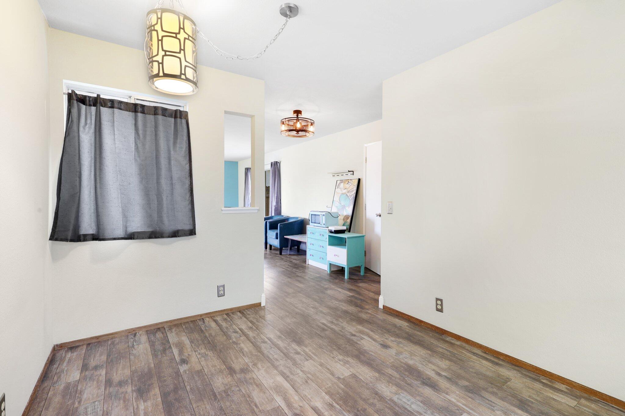 2670 Marvin Trail Redding, CA 96001 - Photo 9 of 27 7-web-or-mls-8Q0A4419