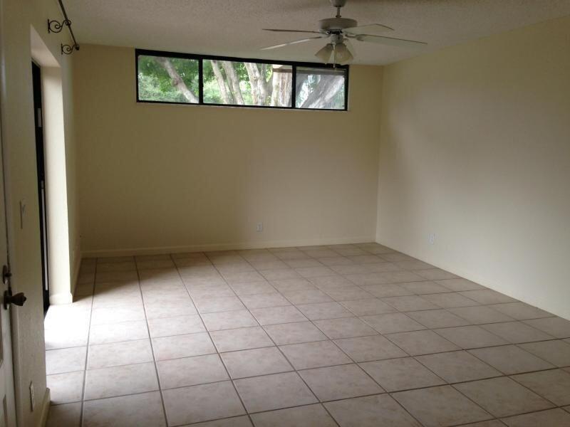 8285 Severn Drive, Unit B Boca Raton, FL 33433 - Photo 10 of 35 20190307223509487431000000-o