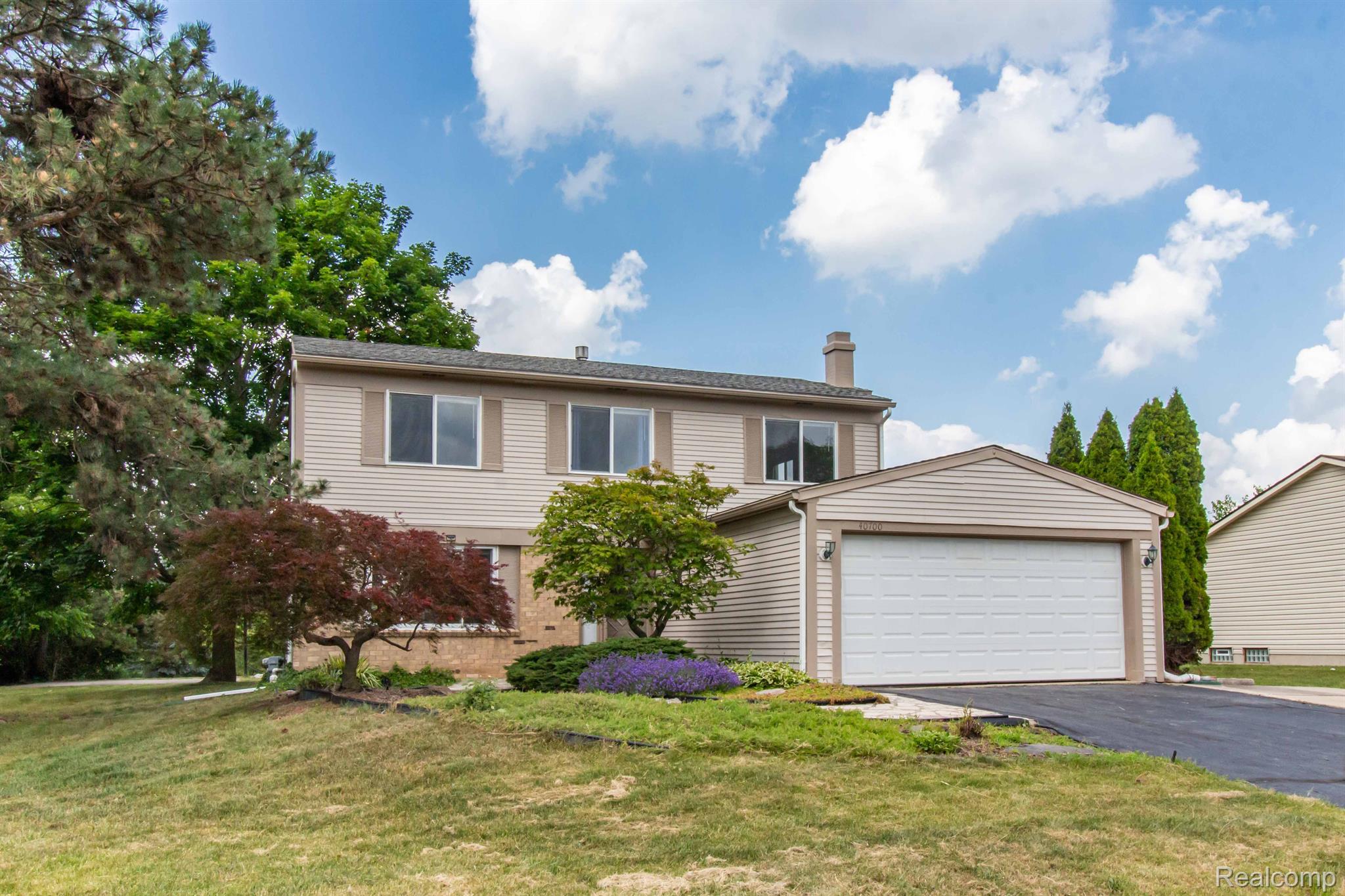 40700 Village Wood Road Novi, MI 48375 - Photo 2 of 46 Gallery Image 2