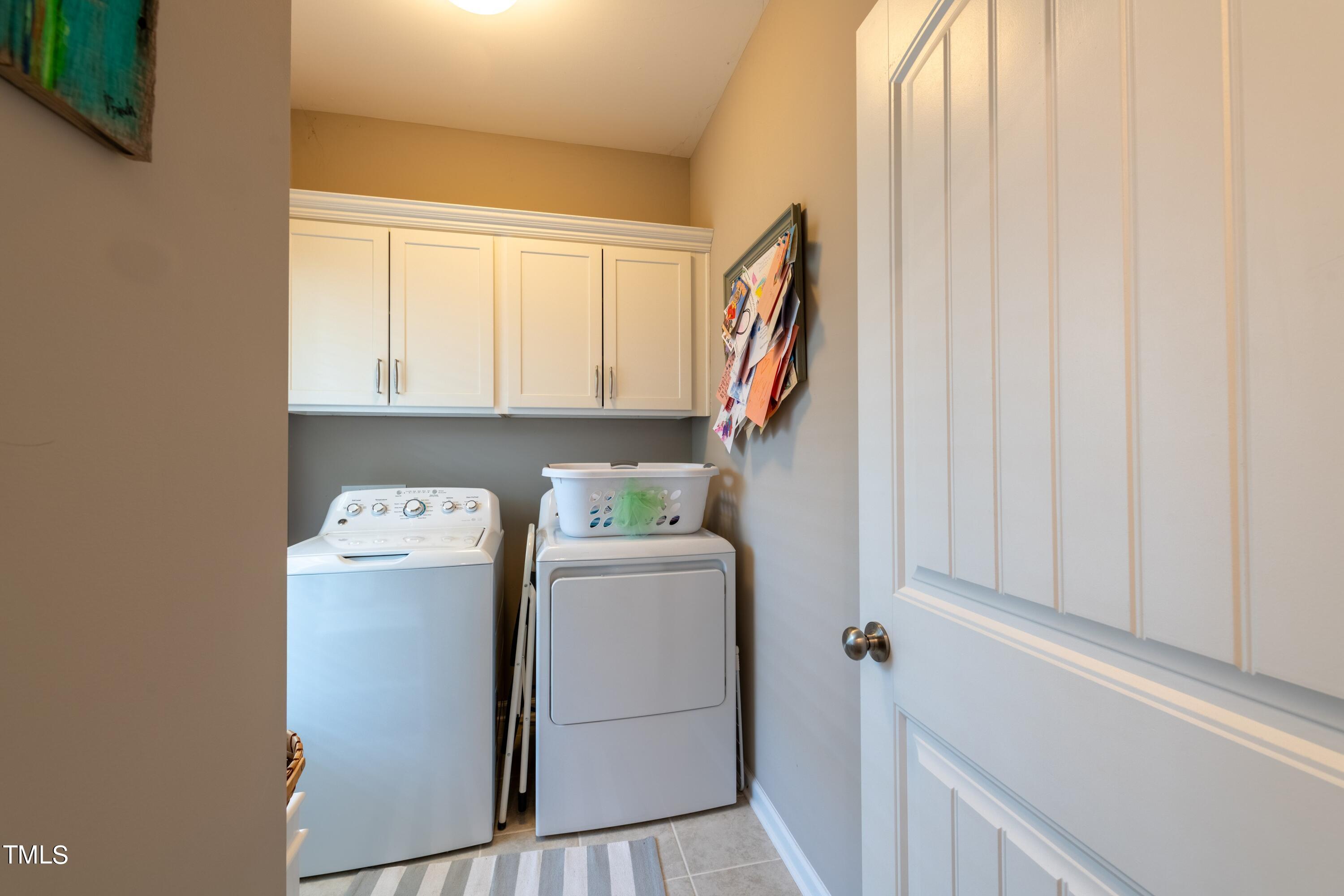 2705 Cypress Point Lane Raleigh, NC 27614 - Photo 3 of 36 003_Laundry