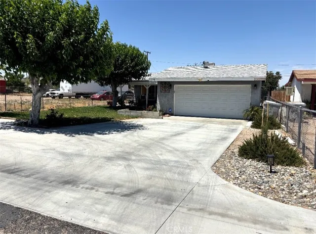 $350,000 | 16472 Vine Street, Hesperia, CA 92345