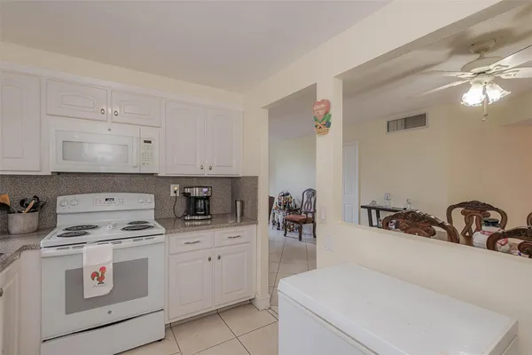$109,900 | 9351 Lime Bay Boulevard, Unit 207, Tamarac, FL 33321