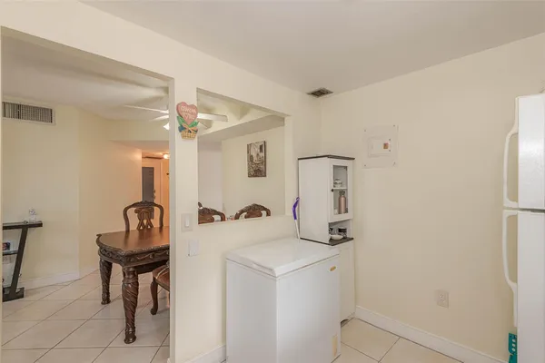$109,900 | 9351 Lime Bay Boulevard, Unit 207, Tamarac, FL 33321