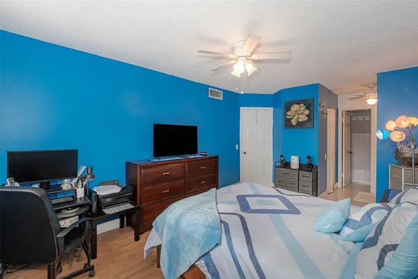 $109,900 | 9351 Lime Bay Boulevard, Unit 207, Tamarac, FL 33321