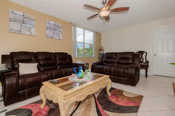$109,900 | 9351 Lime Bay Boulevard, Unit 207, Tamarac, FL 33321