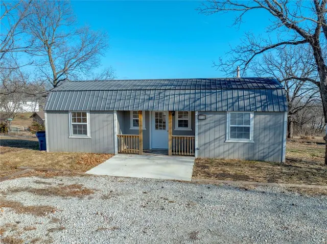 $198,000 | 502 East Corrine Street, Gallatin, MO 64640