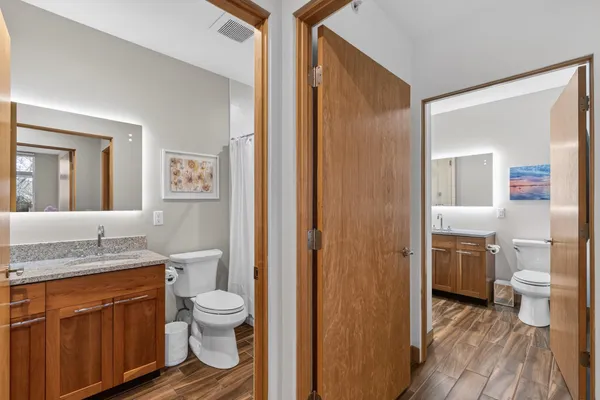 $650,000 | 15 South Broom Street, Unit 401, Madison, WI 53703