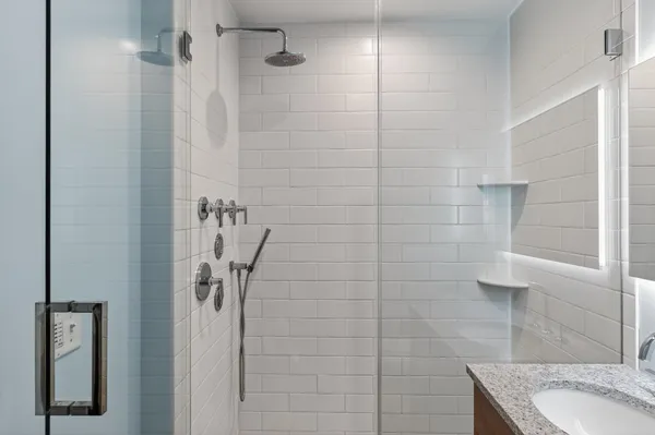$650,000 | 15 South Broom Street, Unit 401, Madison, WI 53703