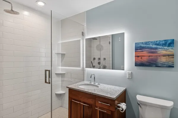 $650,000 | 15 South Broom Street, Unit 401, Madison, WI 53703