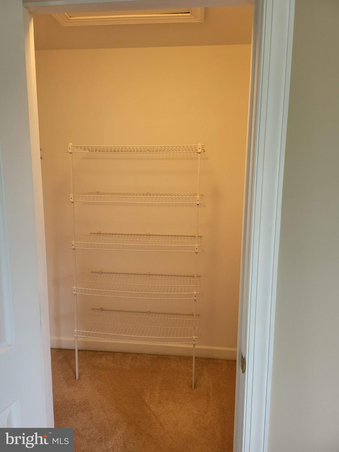 6161 Popes Creek Place Haymarket, VA 20169 - Photo 17 of 23 a view of a small space