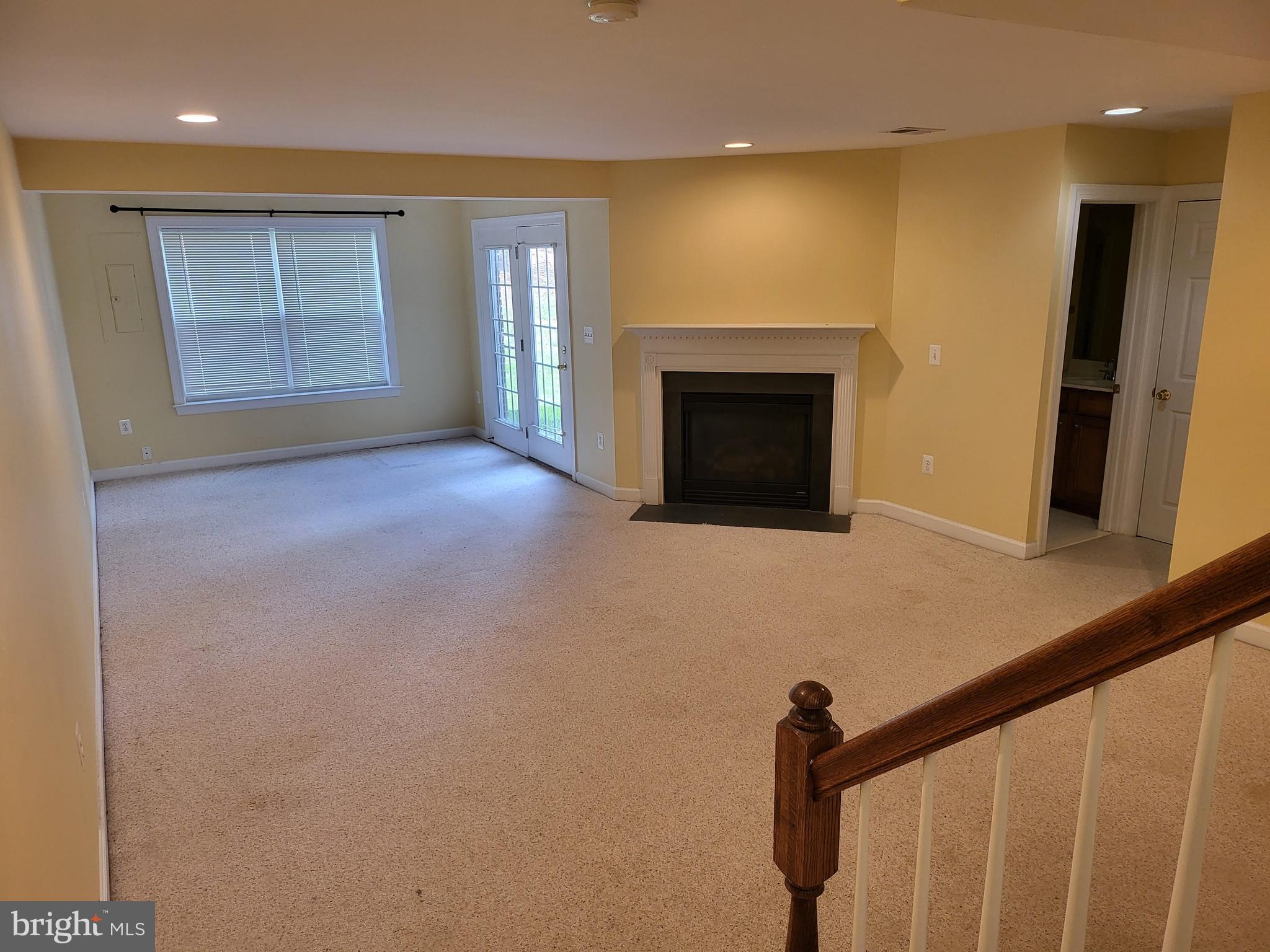 6161 Popes Creek Place Haymarket, VA 20169 - Photo 20 of 23 a view of empty room with a fireplace