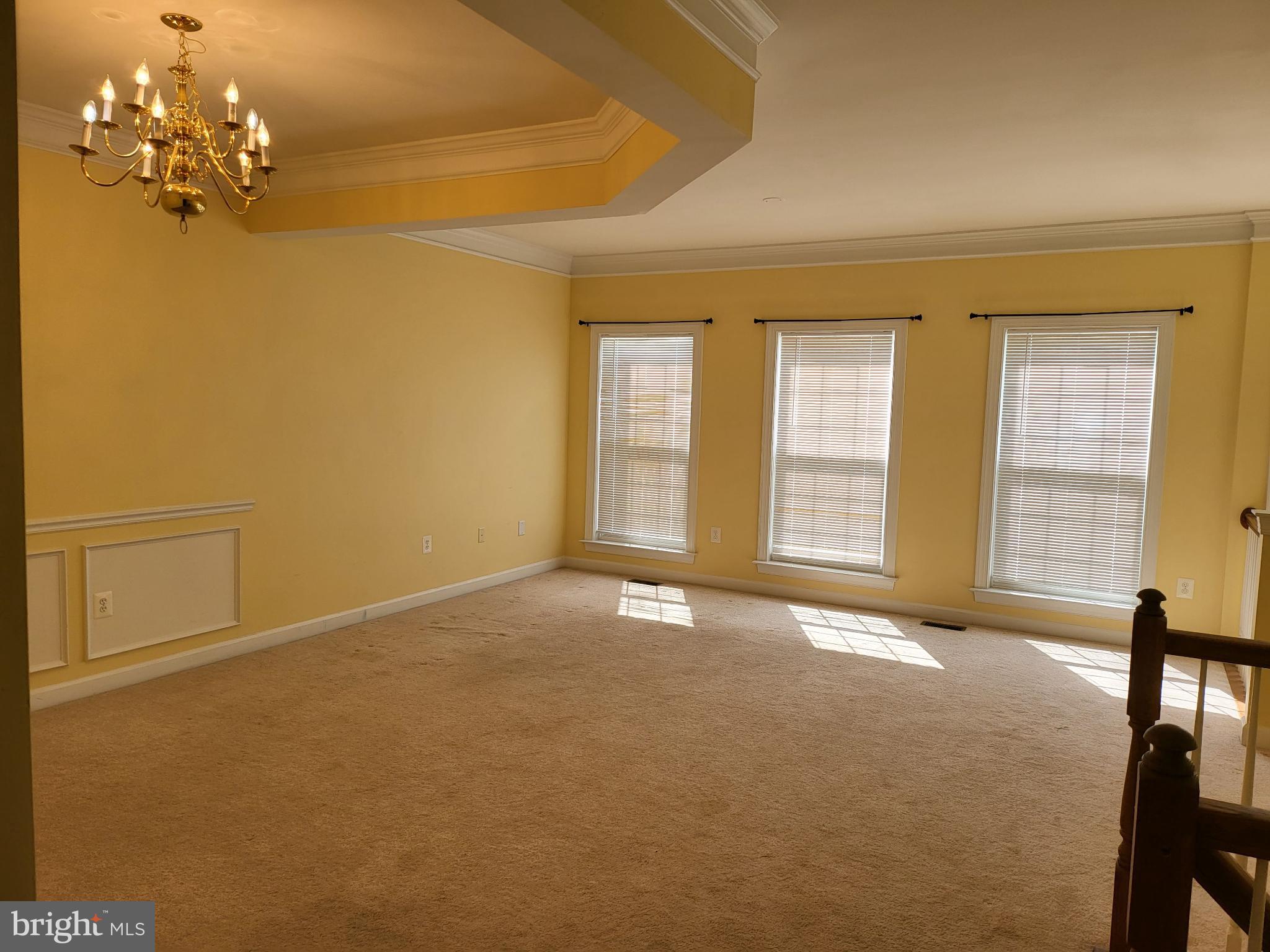 6161 Popes Creek Place Haymarket, VA 20169 - Photo 2 of 23 a view of an empty room with a window