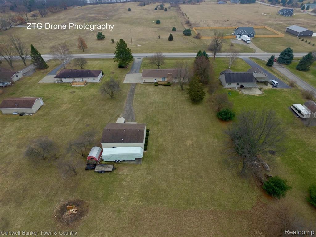 3064 West Coon Lake Road Howell, MI 48843 - Photo 45 of 47