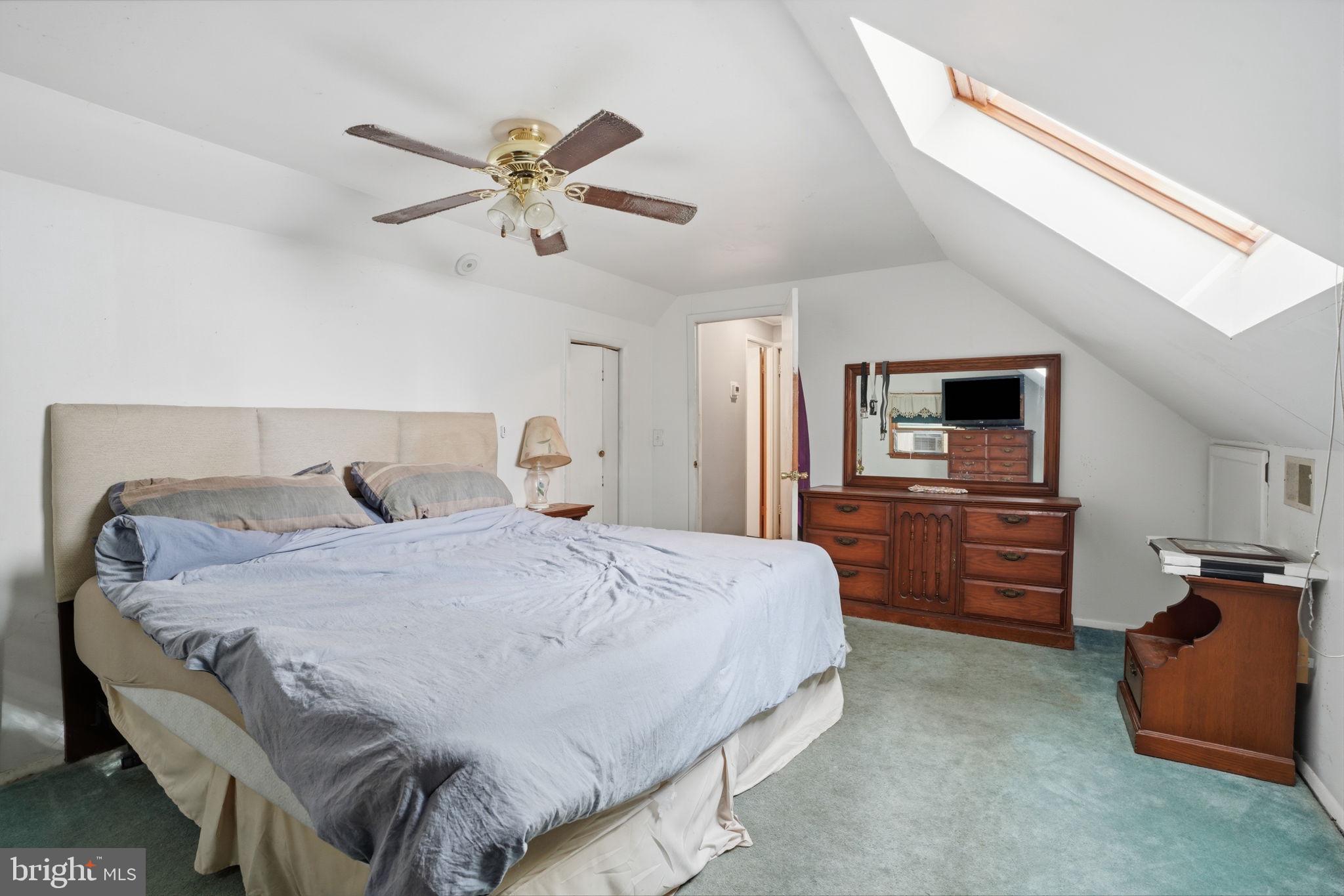 2 Quay Road Levittown, PA 19057 - Photo 23 of 32