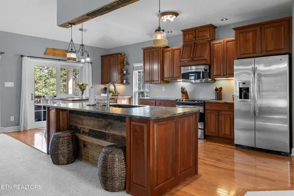 $745,000 | 110 Lower Clear Creek Road, Andersonville, TN 37705