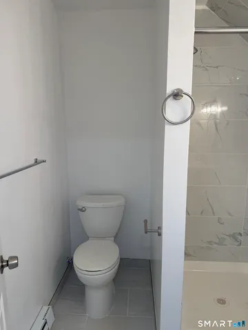 $2,400 | 23 King Street, Hartford, CT 06114