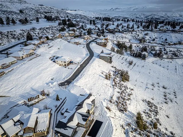 $195,000 | 124 Hillcrest Place, Chelan, WA 98816