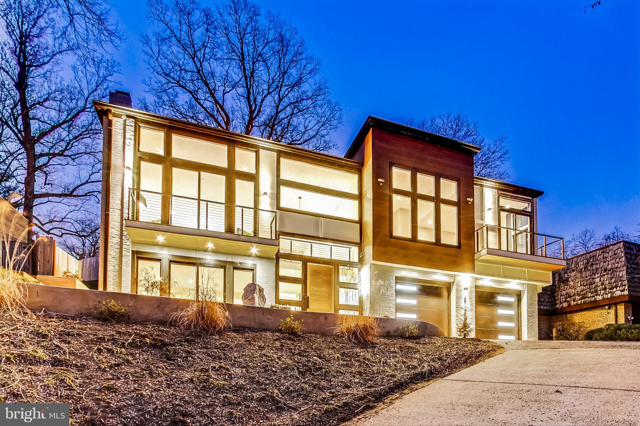 8165 East Beach Dr Northwest