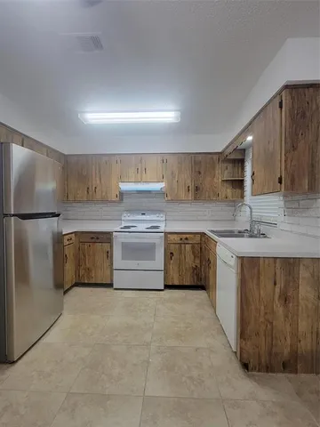 $1,450 | 1112 5th Street, Port Orange, FL 32129