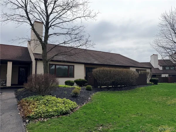 $339,000 | 53 Old Meadow Drive, Amherst, NY 14051