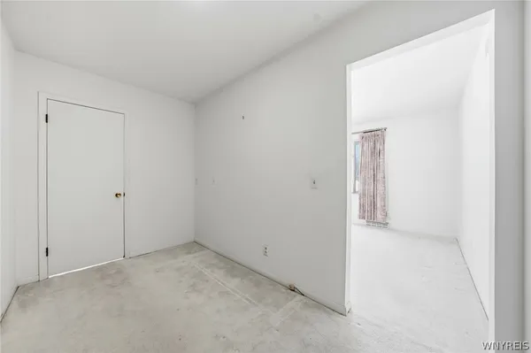 $339,000 | 53 Old Meadow Drive, Amherst, NY 14051