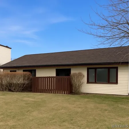 $339,000 | 53 Old Meadow Drive, Amherst, NY 14051