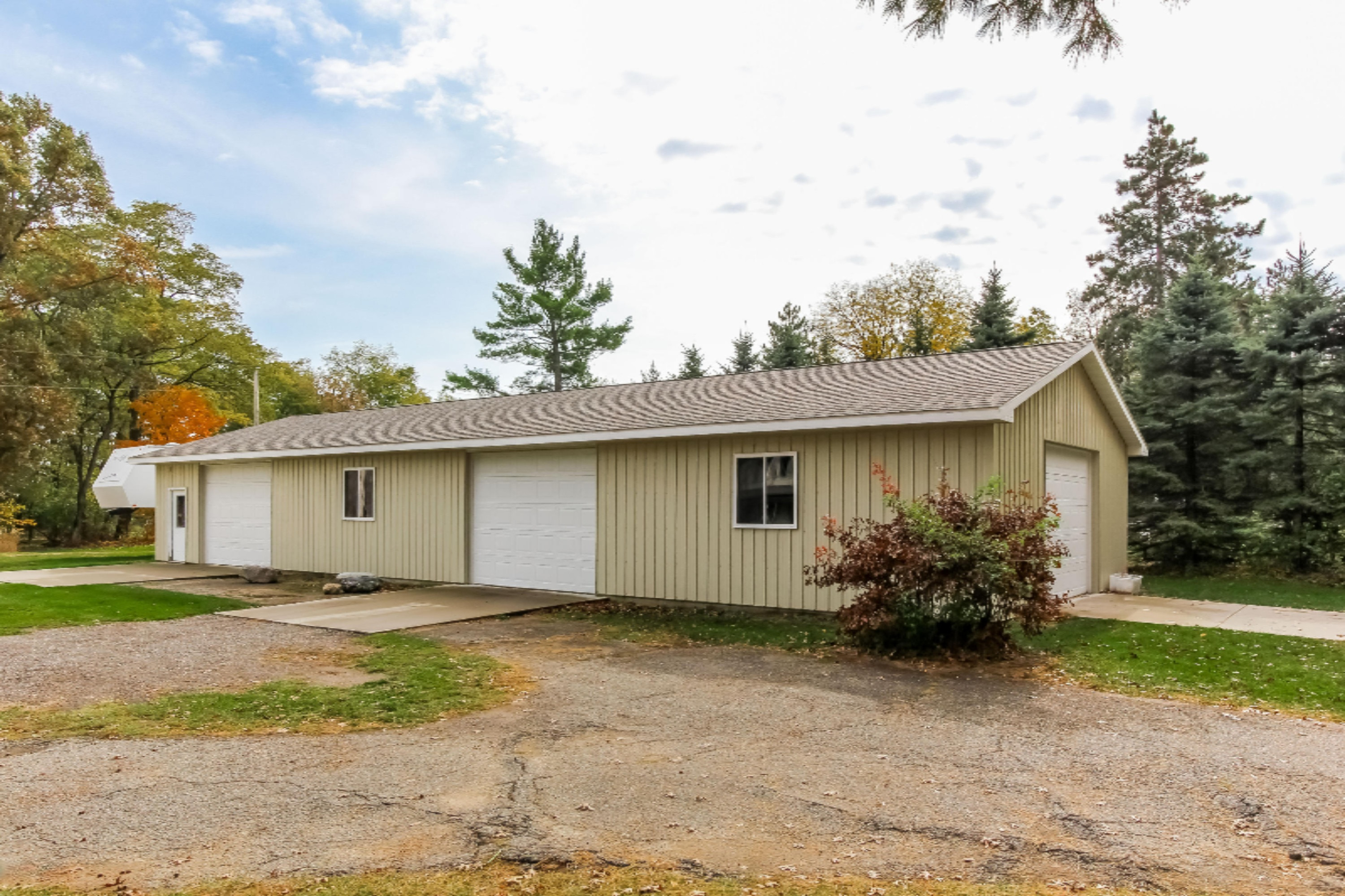 750 West Jenks Road Fenwick, MI 48834 - Photo 33 of 51 027-Front_View-2161621-large