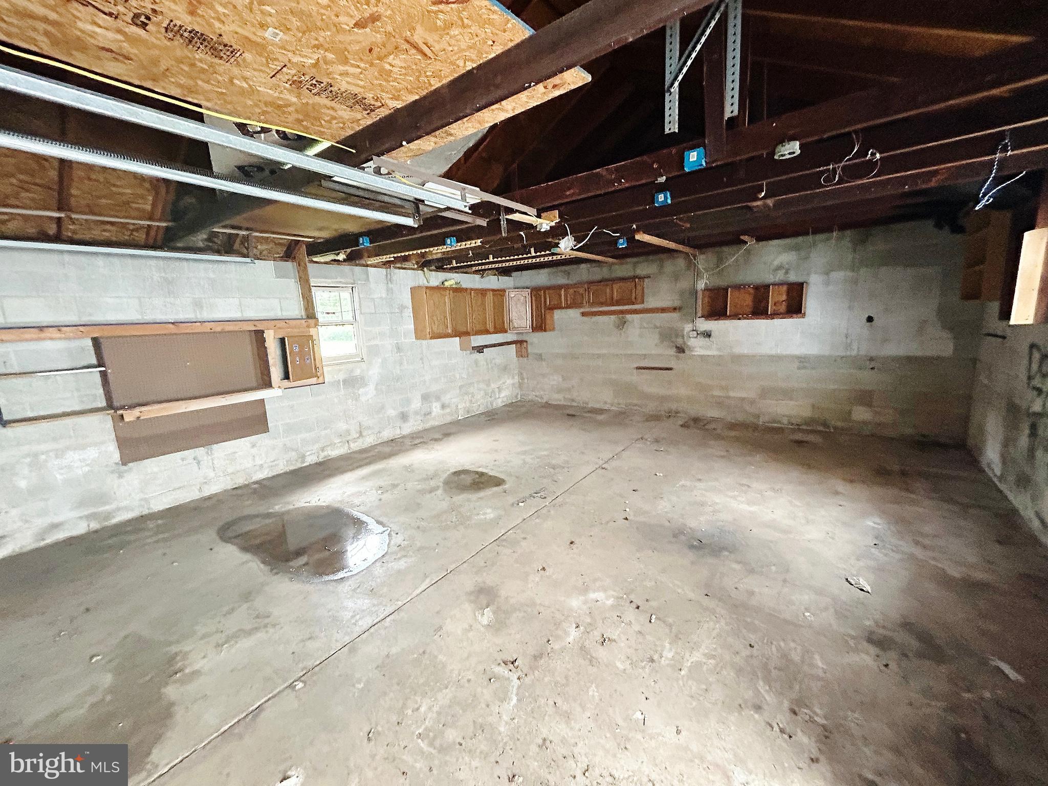 2311 Log Cabin Road York, PA 17408 - Photo 19 of 26 Gallery Image 19