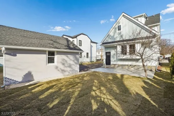 $1,888,000 | 8 Willow Street, Millburn, NJ 07041
